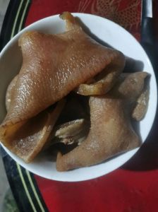 腊肉皮太硬怎么处理_腊肉皮变软方法多，快试试这些妙招！