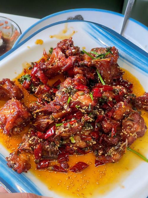 为什么川渝爱吃辣_气候移民与川菜之魂