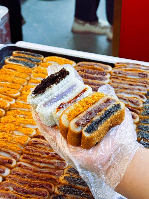 西安特色美食图片_肉夹馍泡馍米皮，人间烟火好滋味！