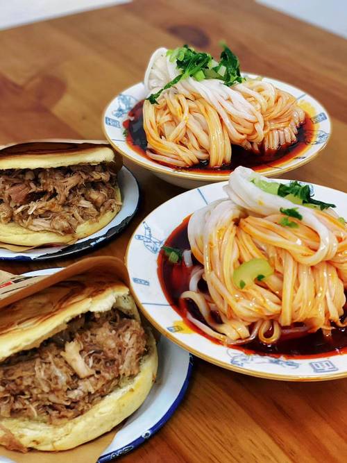 西安特色美食图片_肉夹馍泡馍米皮，人间烟火好滋味！