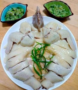 海南十大名菜_海南特色美食，文昌鸡加积鸭东山羊等，美味可口！