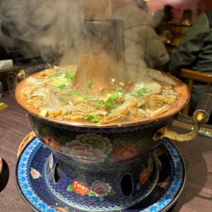 山西特色小吃铜火锅_传承的铜火锅与慢炖的团圆味