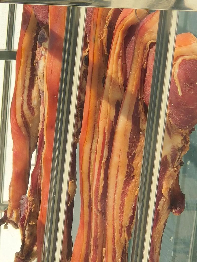 腌腊肉用什么盆装最好_陶玻不锈钢更安全，塑料慎用