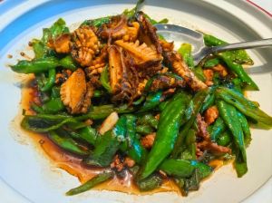 爆炒鲍鱼的常见搭配_鲍鱼百变做法，美味不挑食！