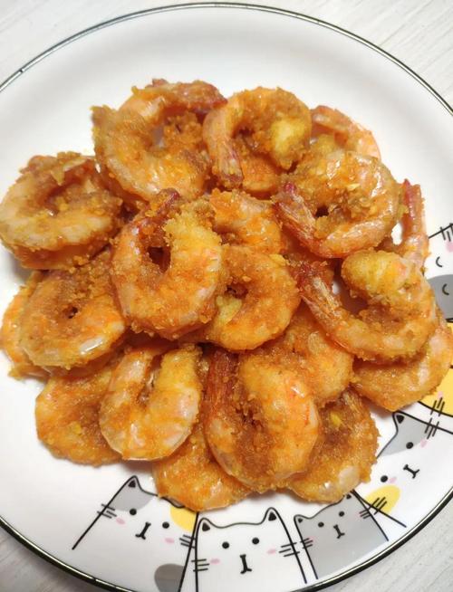 黄金炸虾的做法家常做法_黄金炸虾酥脆金黄小秘诀