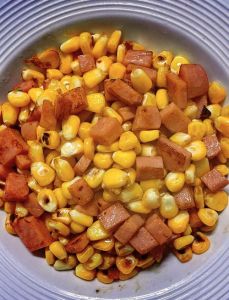 玉米青豆火腿饭做法_炒焗做法大公开