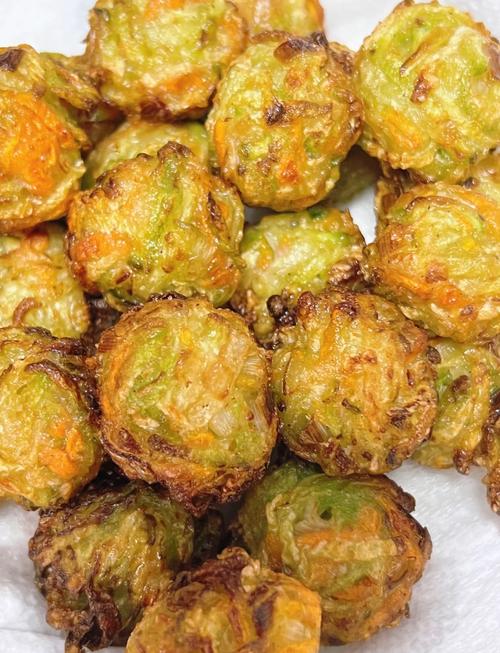 正确炸萝卜丸子做法_酥脆可口做法 正确炸萝卜丸子做法_酥脆可口做法
