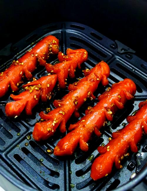 烤香肠的做法大全_简单易学，美味零添加！