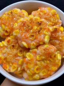 玉米饼的家常做法_无油玉米饼，松软可口，发酵入味