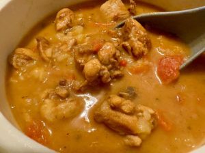 番茄土豆烧鸡腿的家常做法_家常番茄土豆鸡腿烧，酸甜可口做法分享