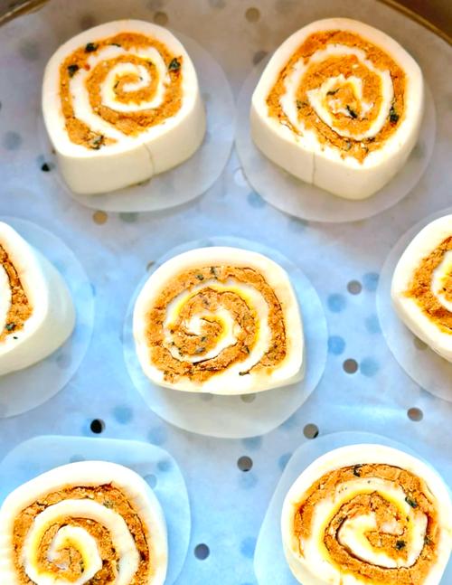 肉松卷的做法_松软不裂，超简单