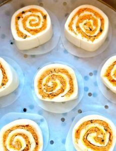 肉松卷的做法_松软不裂，超简单