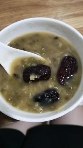 红枣绿豆汤的做法_绿豆莲子汤 清甜解暑 适合全家