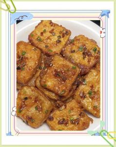 煎米豆腐蛋家常做法_煎米豆腐蛋，豆腐裹粉鸡蛋香，外酥里嫩味道棒！