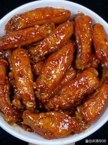 懒人鸡翅的简单做法_懒人鸡翅做法多，椒盐蜜汁煎炸焖，简单美味易上手！