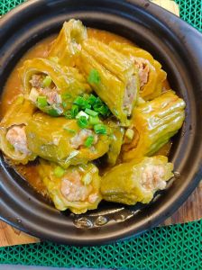 苦瓜酿肉最正宗的做法_客家酿苦瓜，不苦不腻，清爽鲜美！