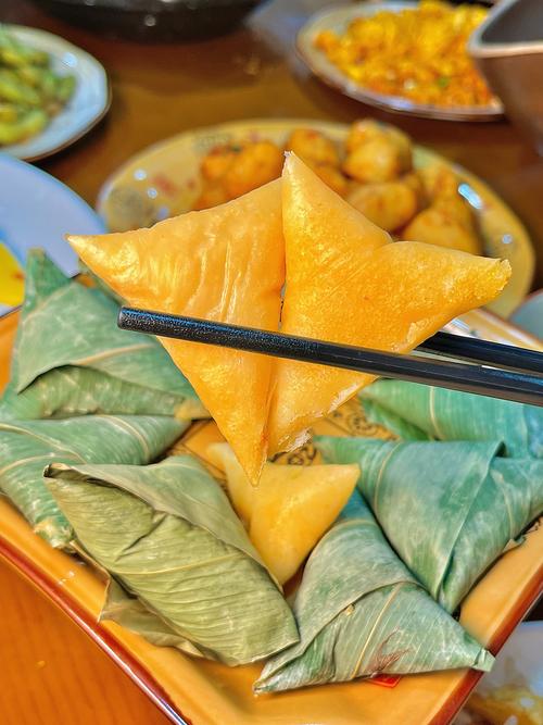 恩施100种特色街边小吃_恩施舞阳坝美食天堂，小吃众多，土家风味等你尝！