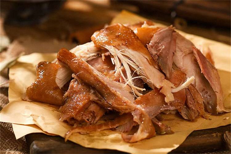 正宗河南十大特色美食_烧鸡灌汤包水席胡辣汤壮馍！