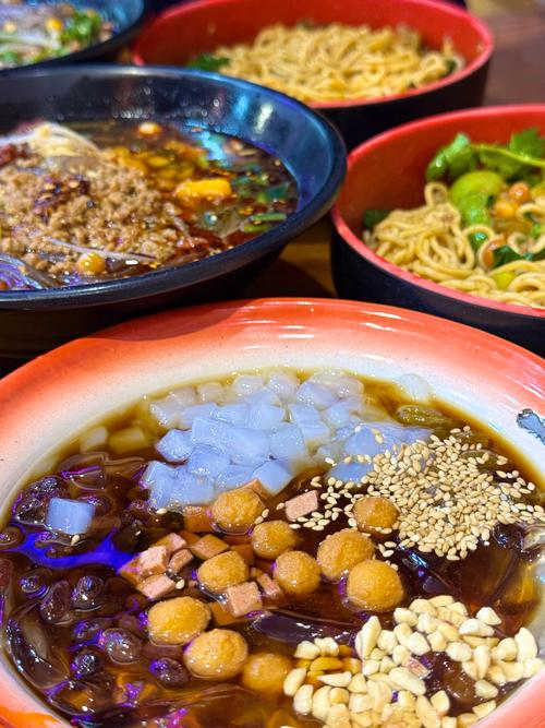 正宗四川小吃100种_麻辣鲜香,小吃探秘! 正宗四川小吃100种_麻辣鲜香,小吃探秘!