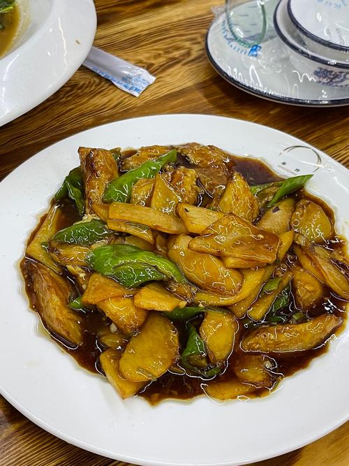 北方口味家常菜有哪些_秋日食养正当时，八道北方家常菜润燥暖身！