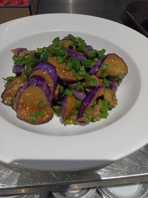 煎酿茄子属于什么菜系_煎酿茄子香酥可口