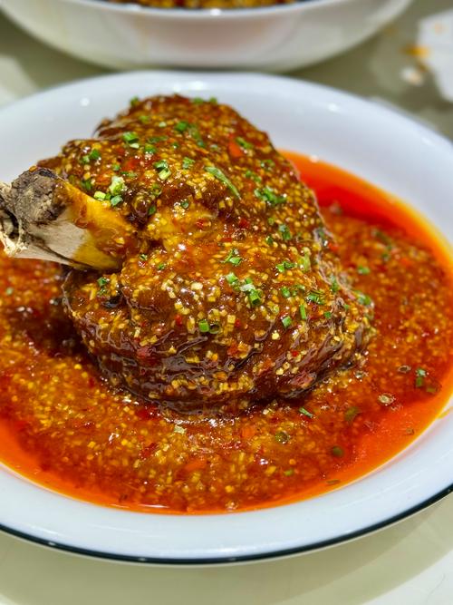 东坡肘子为什么是川菜_川菜代表，苏轼改良美食