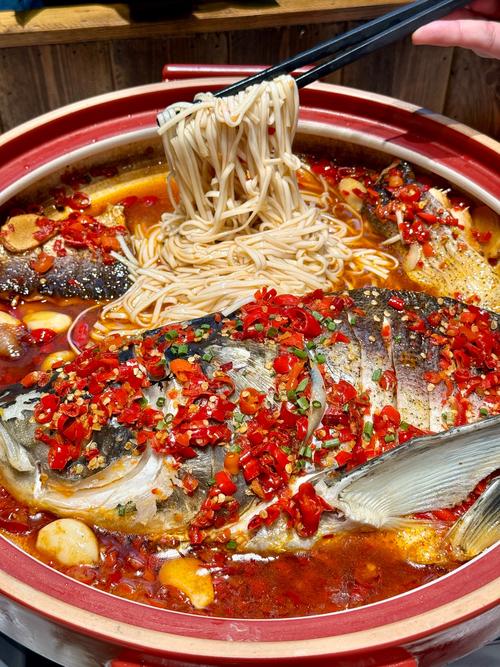 湘菜是什么口味的_湘菜香辣可口，酸辣过瘾，八大菜系之一
