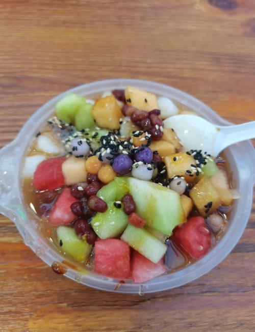 重庆特色美食图片_小面麻花油茶，麻辣安逸，巴渝文化！