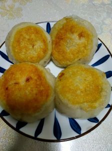 广西特色美食有哪些_螺蛳粉老友粉啤酒鱼，酸爽鲜美！