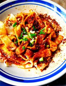 到西安必吃的十大美食_面点馍饼，风味独特！