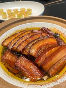 安徽菜十大招牌菜_安徽臭鳜鱼等发酵美食，地道风味吃出讲究！