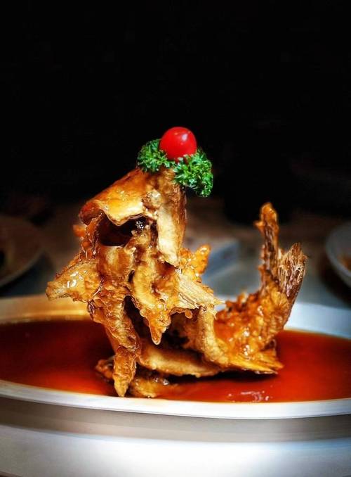 鲁菜最有名的30道菜_红烧肉烤鸭醋溜白菜红烧狮子头葱烤海鲜