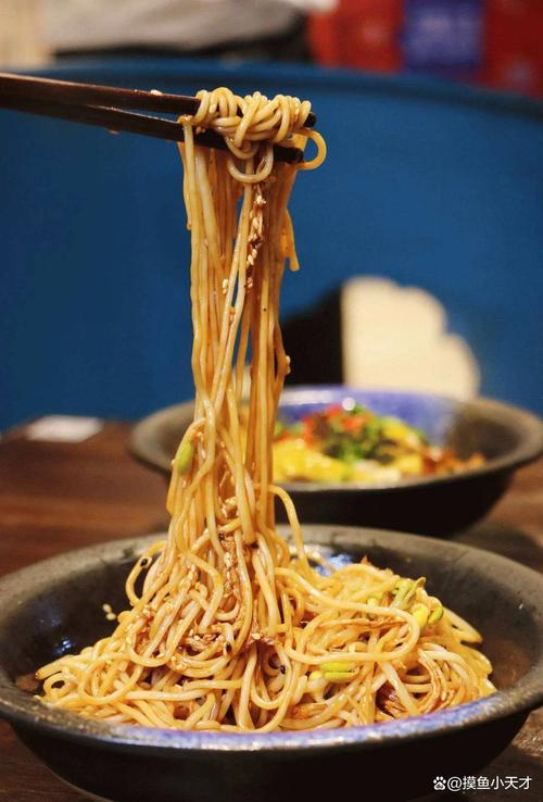 四川面食小吃_四川面食多又香，担担甜水杂酱强！