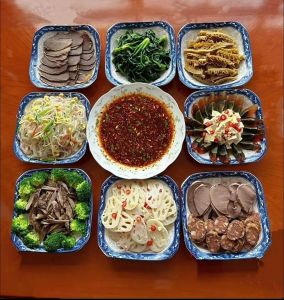 陕菜八凉八热_凉菜开胃热菜香，地道陕味待客情