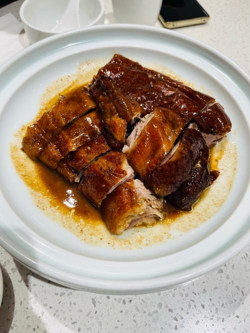 广东名菜粤菜系列_鲍鱼文昌鸡,烧鹅乳猪品鲜香 广东名菜粤菜系列_鲍鱼文昌鸡,烧鹅乳猪品鲜香