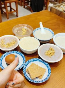 福州传统小吃有哪些_鱼丸锅边糊，舌尖上的闽都风味！