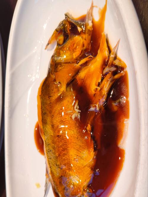 西湖醋鱼什么口味_杭州名菜，酸甜可口，鲜嫩美味！