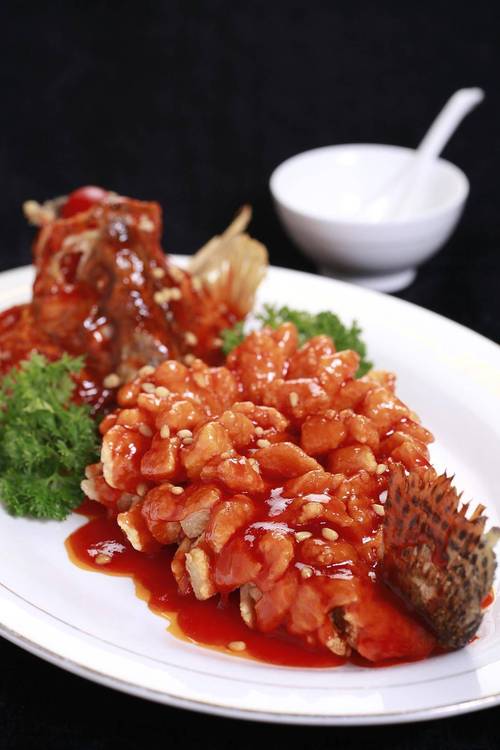 松鼠鳜鱼和松鼠桂鱼是一种吗_苏帮名菜,酸甜酥嫩! 松鼠鳜鱼和松鼠桂鱼是一种吗_苏帮名菜,酸甜酥嫩!