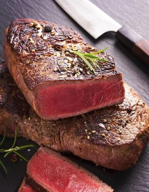 八分熟牛排煎几分钟_煎牛排火候时间秘籍，锁住肉汁超美味！