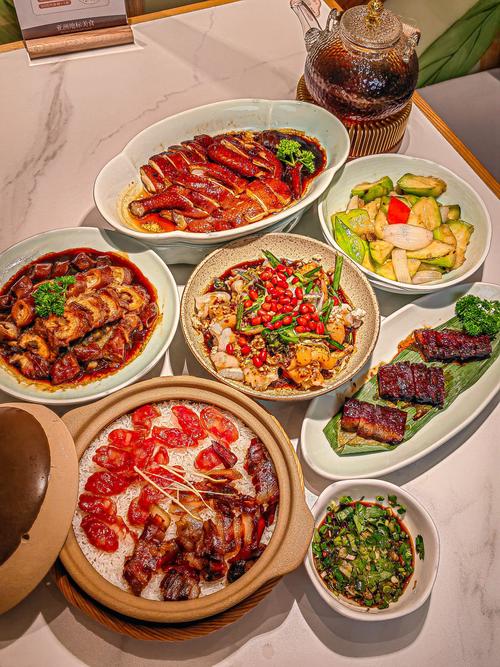粤菜十大经典菜_白切鸡烧鹅叉烧等经典美味！