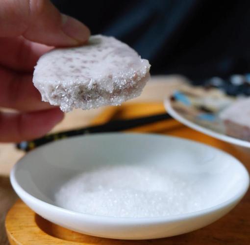 荔浦芋头隔水蒸几分钟_蒸着吃香，煲汤营养