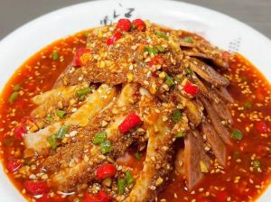 夫妻肺片是什么部位的肉_川味麻辣凉拌牛杂经典