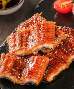 烤鳗鱼怎么样算熟了_烤鳗鱼熟透金黄，外酥里嫩美味！