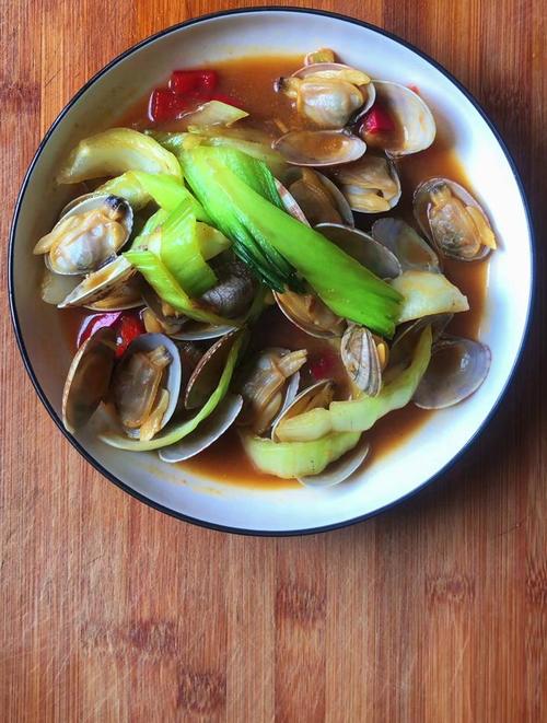 无水花甲一般煮几分钟都熟了_花甲煮5-8分钟，壳开肉白即熟透