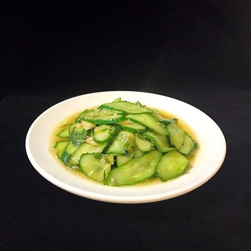 炒黄瓜片的家常做法_小炒黄瓜片,脆爽开胃,做法简单! 炒黄瓜片的家常做法_小炒黄瓜片,脆爽开胃,做法简单!