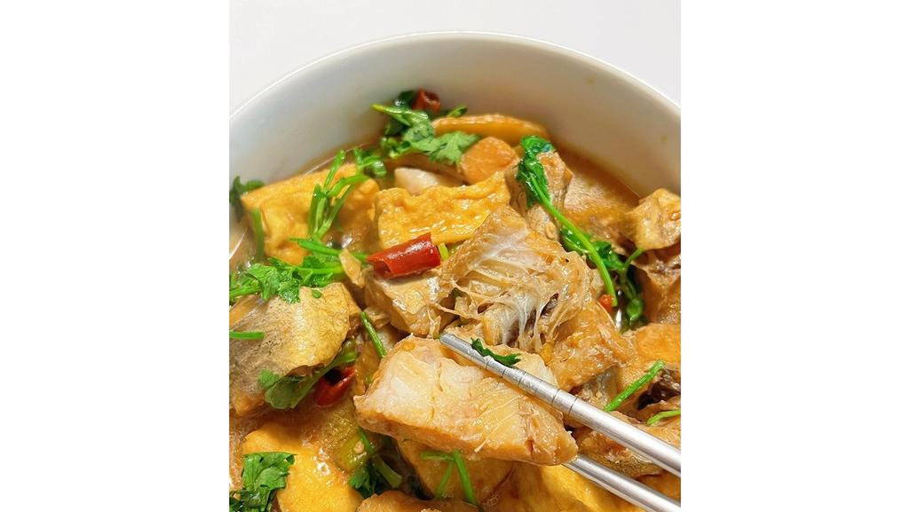 明太鱼炖豆腐最简单做法_明太鱼炖豆腐，滑嫩吸味家常菜