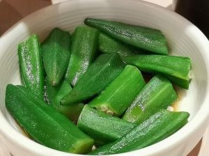 秋葵蒸几分钟熟_蒸秋葵几分钟熟？火候和技巧