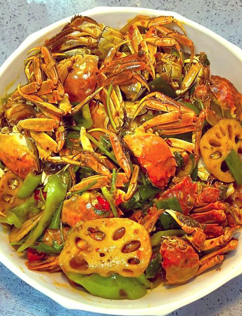 香辣蟹的做法大全图解_秋吃香辣蟹，鲜甜麻辣正合口味！