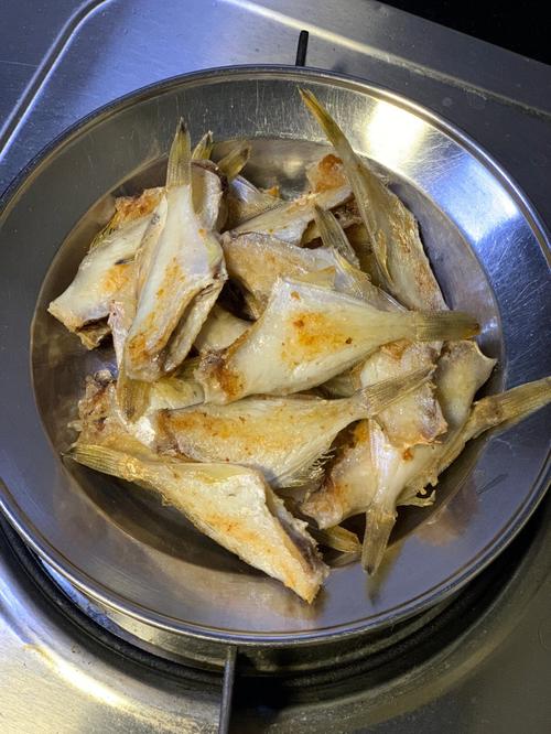 剥皮鱼做法图片_家常红烧剥皮鱼,鲜嫩美味! 剥皮鱼做法图片_家常红烧剥皮鱼,鲜嫩美味!