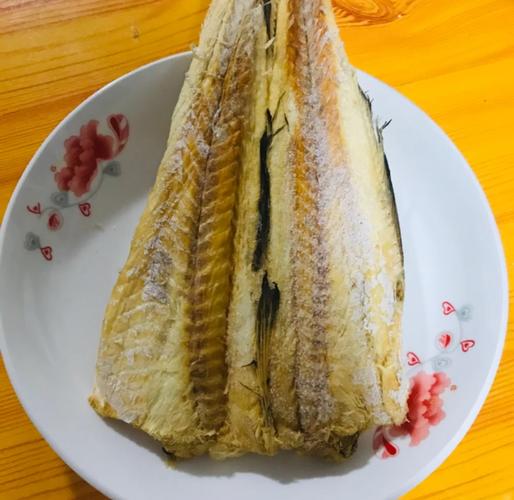 明太鱼炖豆腐家常做法_明太鱼炖豆腐，鲜香家常味！